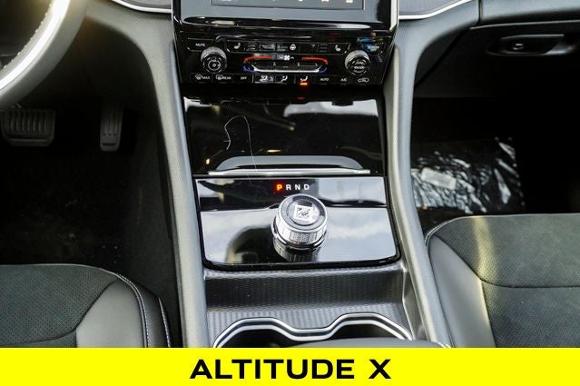 2025 Jeep Grand Cherokee L Altitude X 4x4