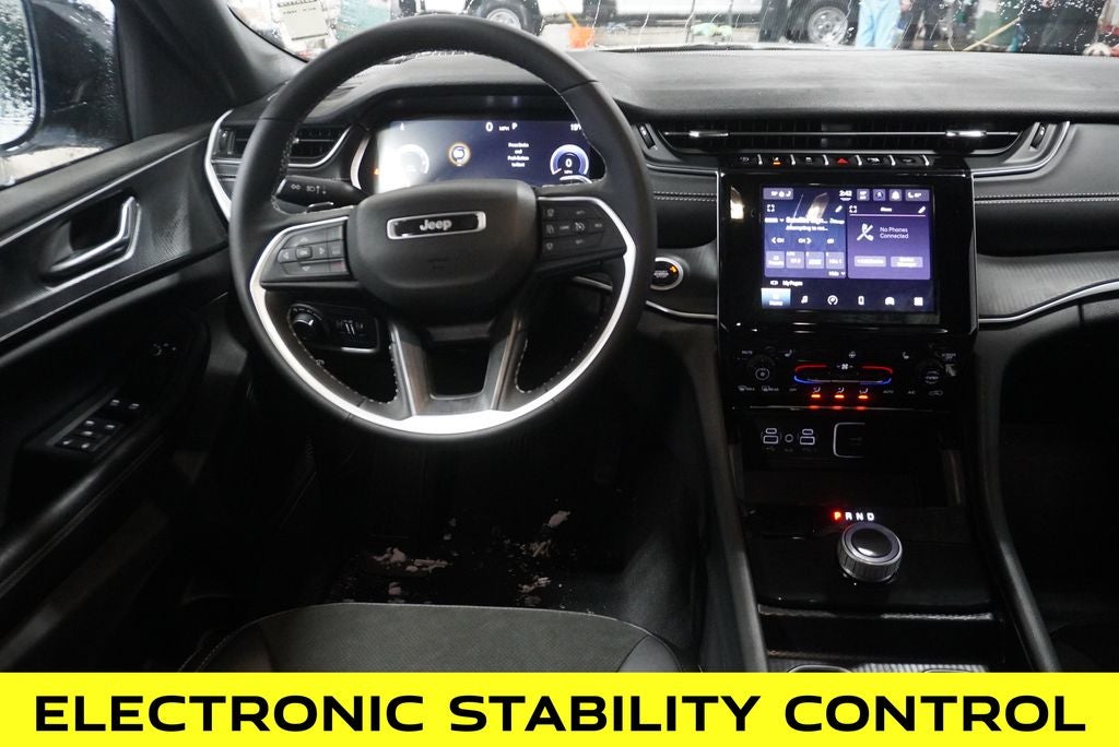 2025 Jeep Grand Cherokee L Altitude X 4x4