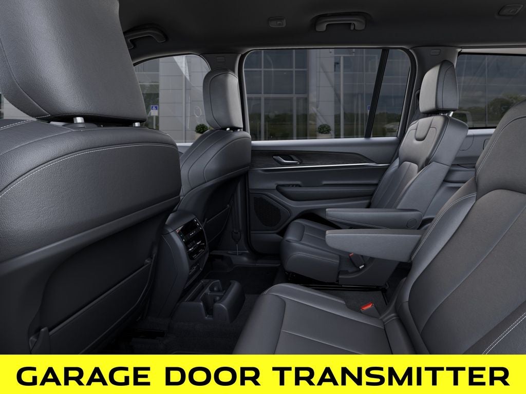 2025 Jeep Grand Cherokee L Limited 4X4