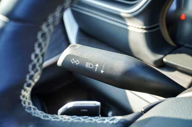 2022 Jeep Grand Cherokee L Limited Apple CarPlay & Google Android Auto