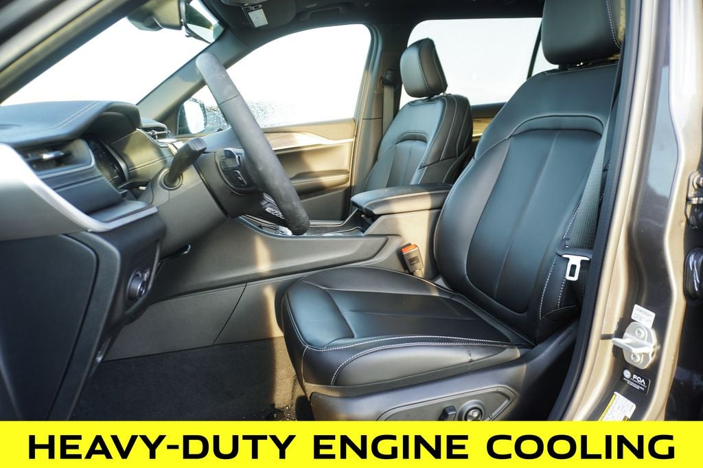 2025 Jeep Grand Cherokee L Limited 4x4