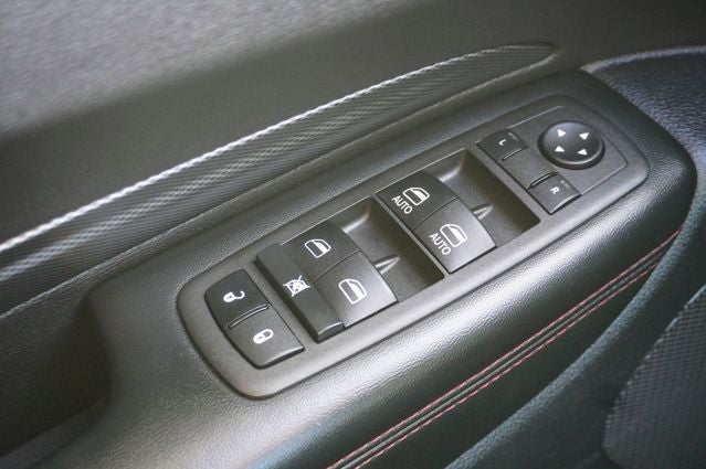 2022 Dodge Durango R/T Navigation System & Apple CarPlay/Android Auto