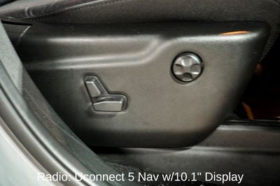 2025 Dodge Durango R/T Plus Navigation System & Power Moonroof