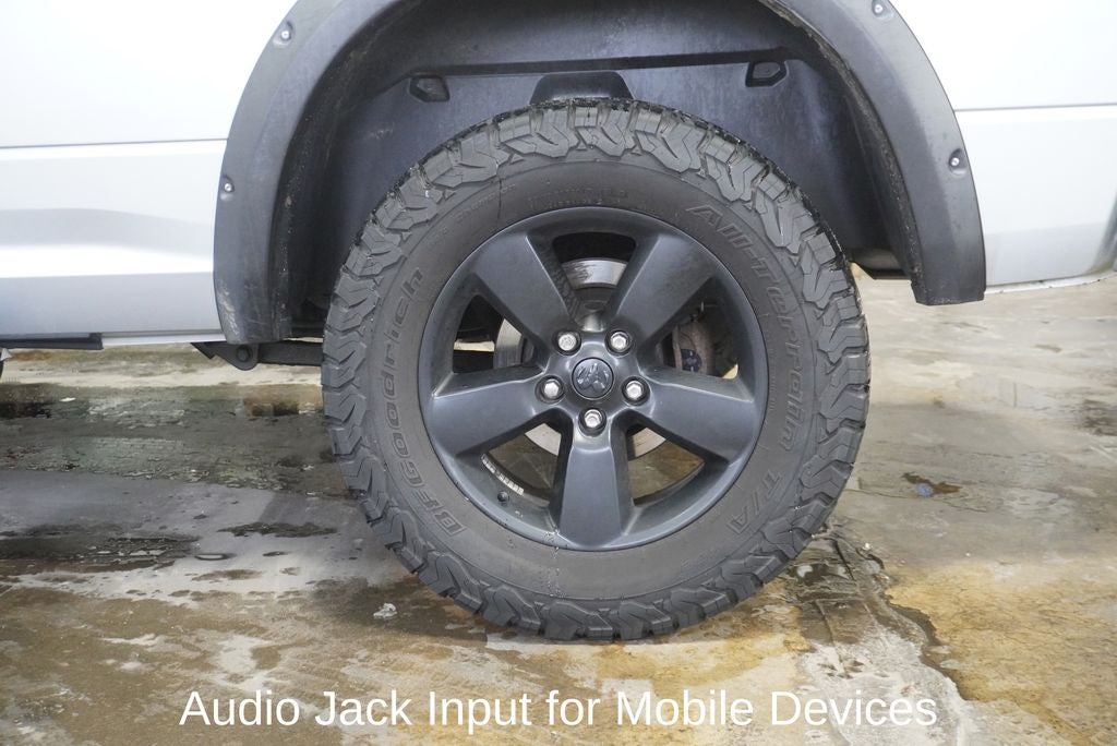 2017 RAM 1500 Express Leer Paint To Match Topper