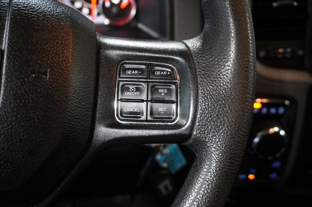2019 RAM 1500 Classic Express ParkView Rear Back-Up Camera & Integrated Voice Co