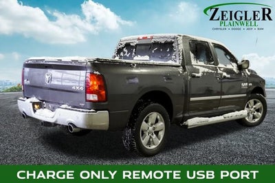 2017 RAM 1500 Big Horn Navigation & ParkView Rear Back-Up Camera