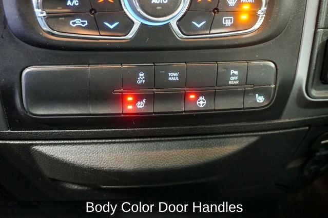 2022 RAM 1500 Classic SLT ParkView Rear Back-Up Camera & Integrated Voice Co