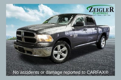 2023 RAM 1500 Classic SLT ParkView Rear Back-Up Camera & Apple CarPlay