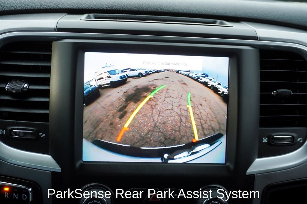 2022 RAM 1500 Classic SLT ParkView Rear Back-Up Camera & Integrated Voice Co
