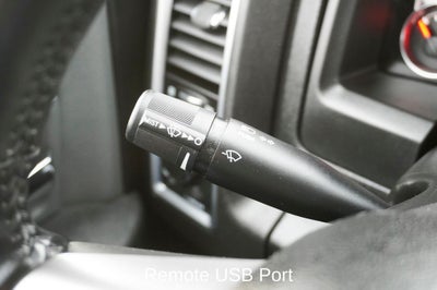 2022 RAM 1500 Classic SLT ParkView Rear Back-Up Camera & Integrated Voice Co