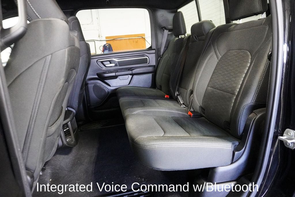 2025 RAM 1500 Big Horn/Lone Star Integrated Voice Command w/Bluetooth
