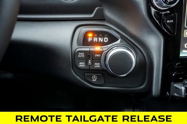 2026 RAM 1500 Big Horn/Lone Star 4X4