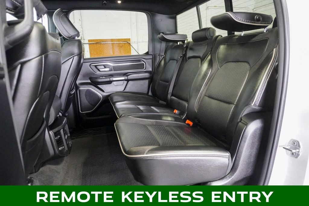 2023 RAM 1500 Laramie Dual-Pane Panoramic Sunroof -12" Touchscreen Displ