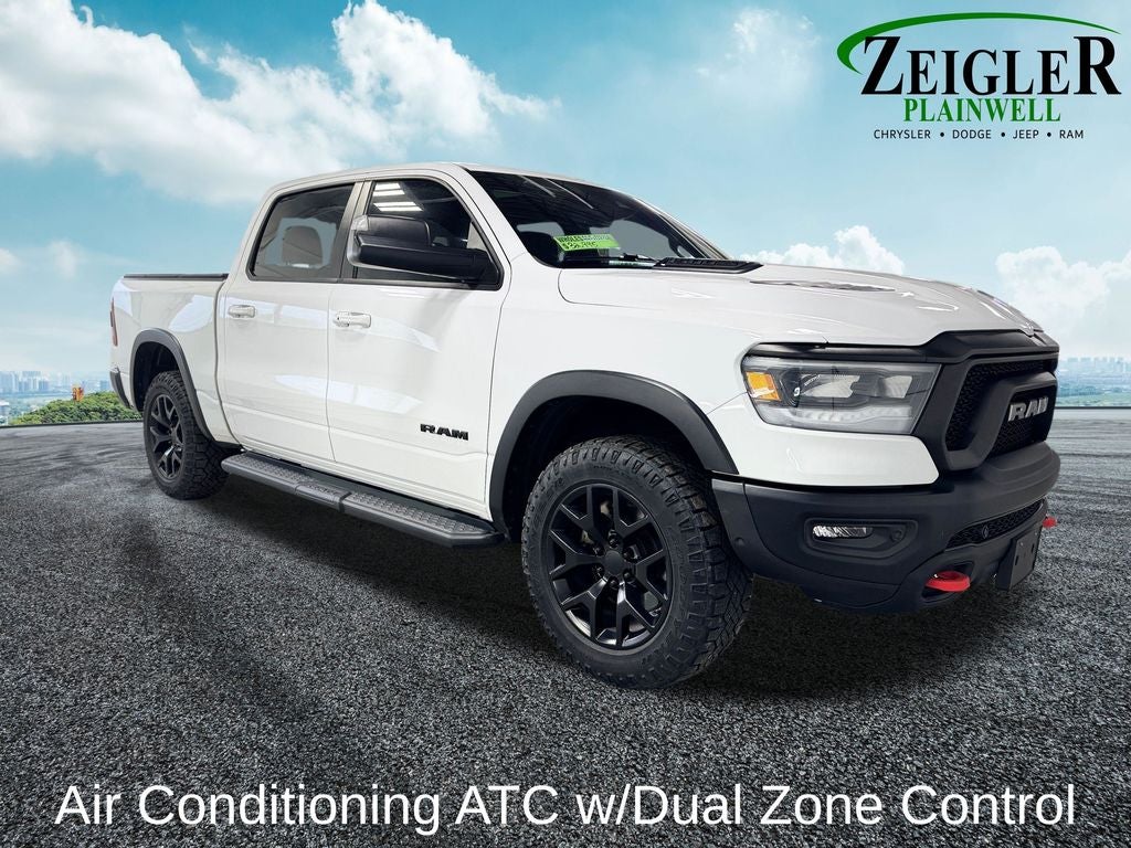 2021 RAM 1500 Rebel Dual-Pane Panoramic Sunroof