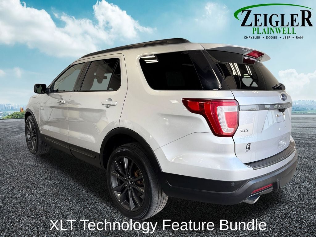 2018 Ford Explorer XLT Technology Feature Bundle