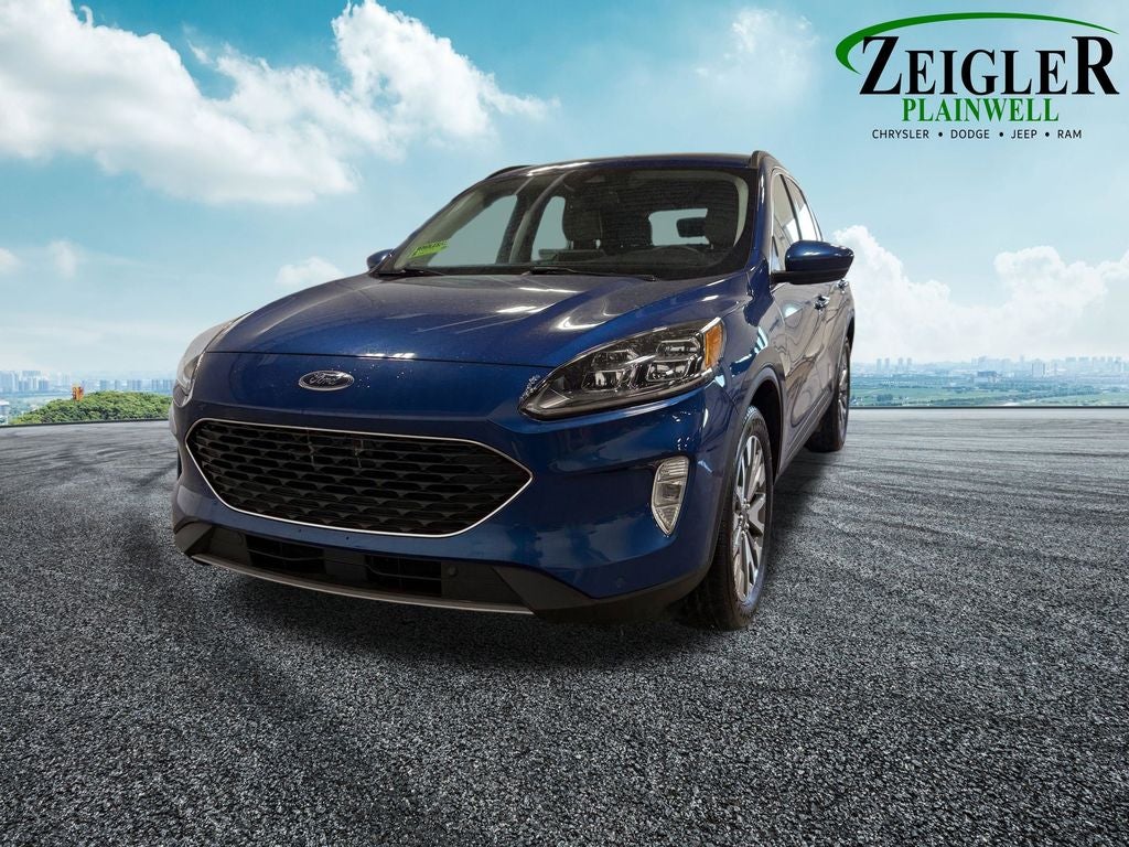 2022 Ford Escape Hybrid Titanium