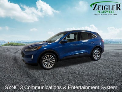 2022 Ford Escape Hybrid Titanium