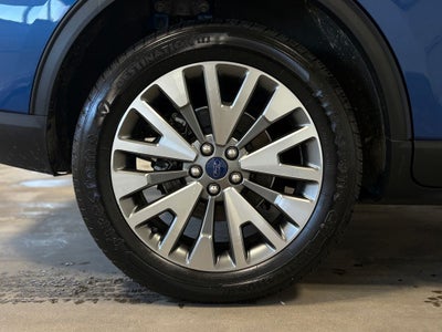 2022 Ford Escape Hybrid Titanium