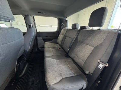 2023 Ford F-250SD XL GVWR: 10,000 lb Payload Package