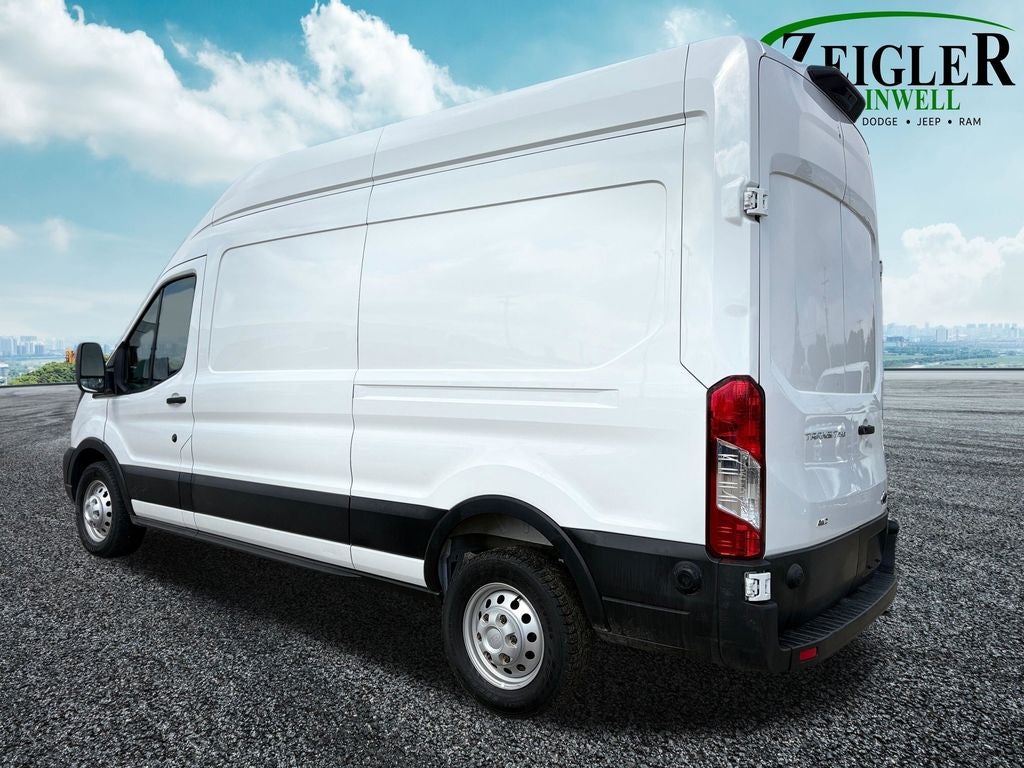 2025 Ford Transit-250 Base