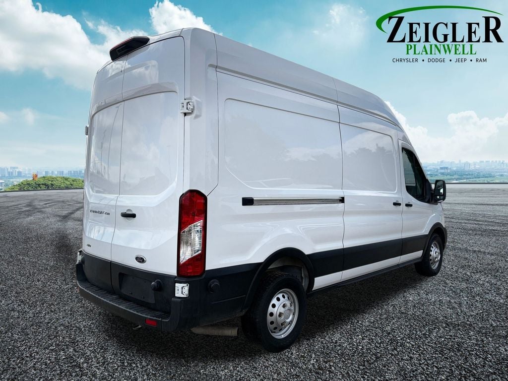 2025 Ford Transit-250 Base