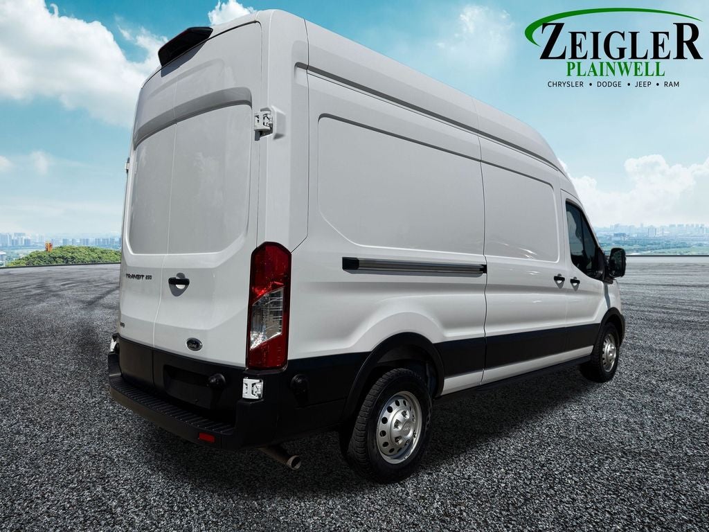 2025 Ford Transit-250 Base