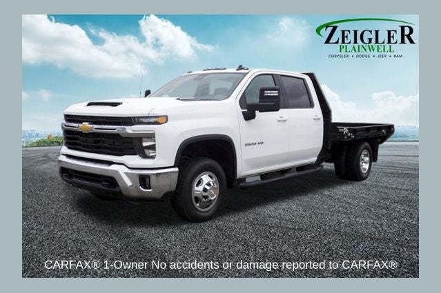 2024 Chevrolet Silverado 3500HD LT Flat Form Bed with Gooseneck Hitch
