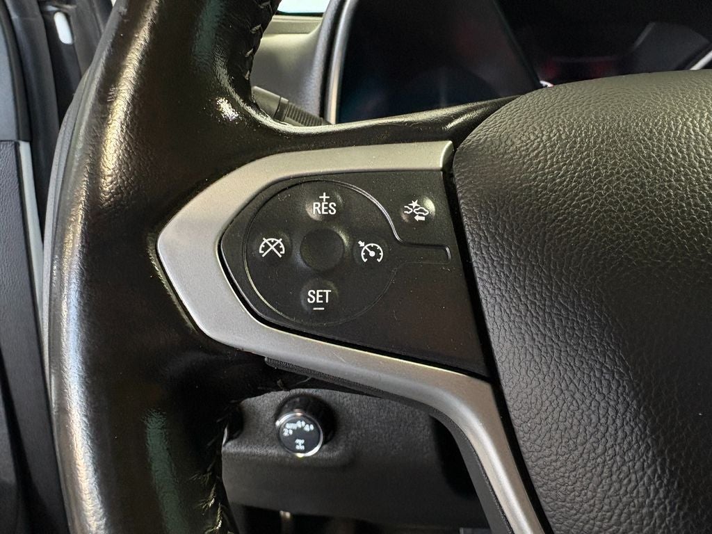 2022 Chevrolet Colorado LT Alloy wheels