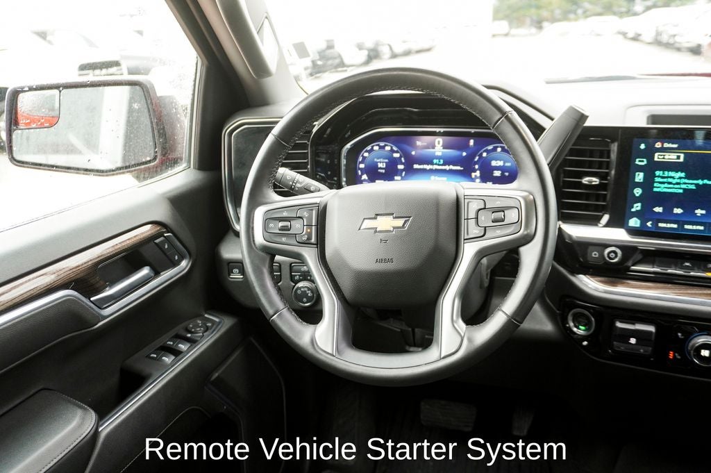 2025 Chevrolet Silverado 1500 LT 12.3" Multicolor Reconfigurable Digital Display &