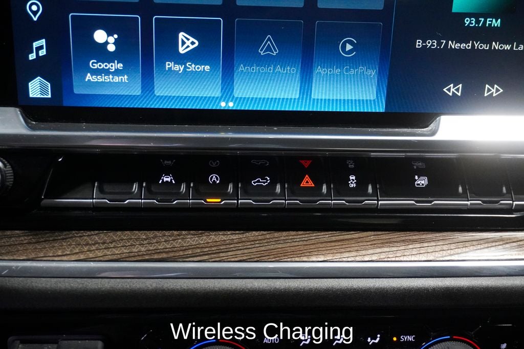 2025 Chevrolet Silverado 1500 LT Navigation System & 12.3" Multicolor Reconfigurabl