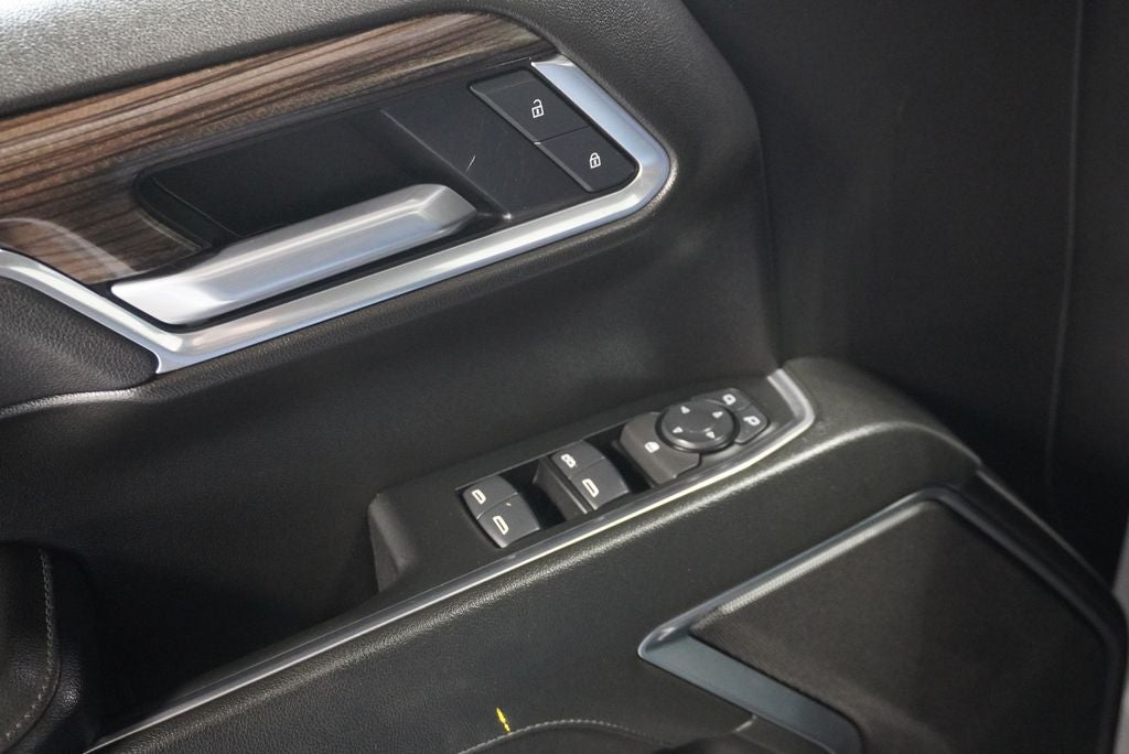 2025 Chevrolet Silverado 1500 LT Navigation System & 12.3" Multicolor Reconfigurabl