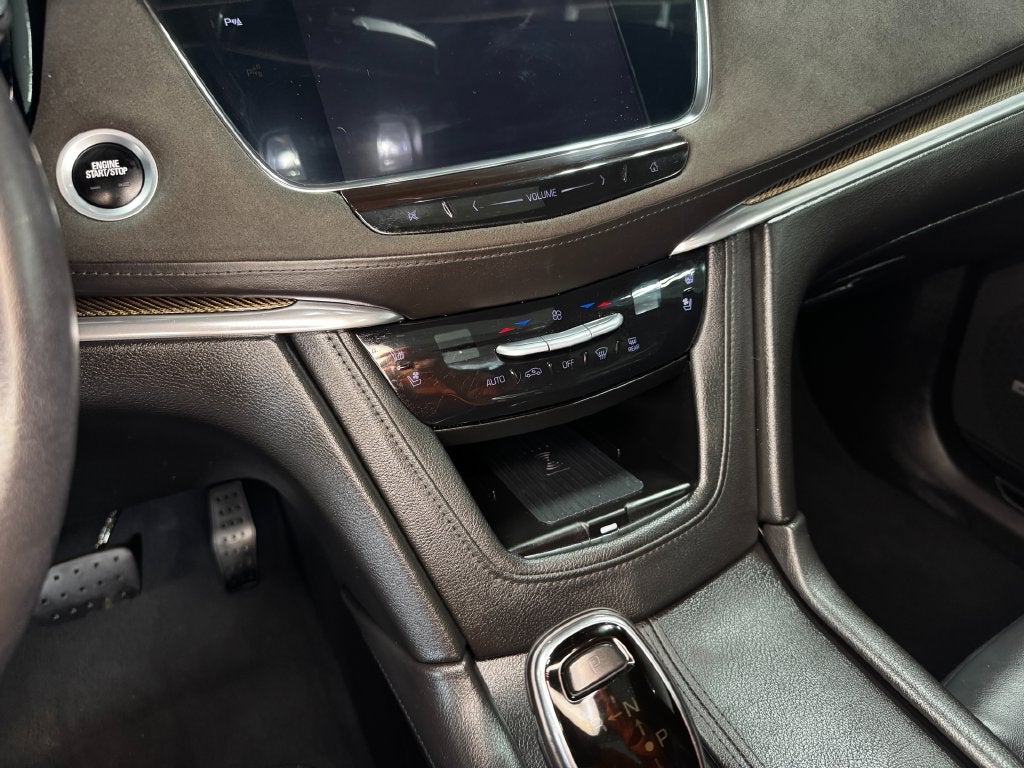 2017 Cadillac XT5 Platinum Advanced Security Package