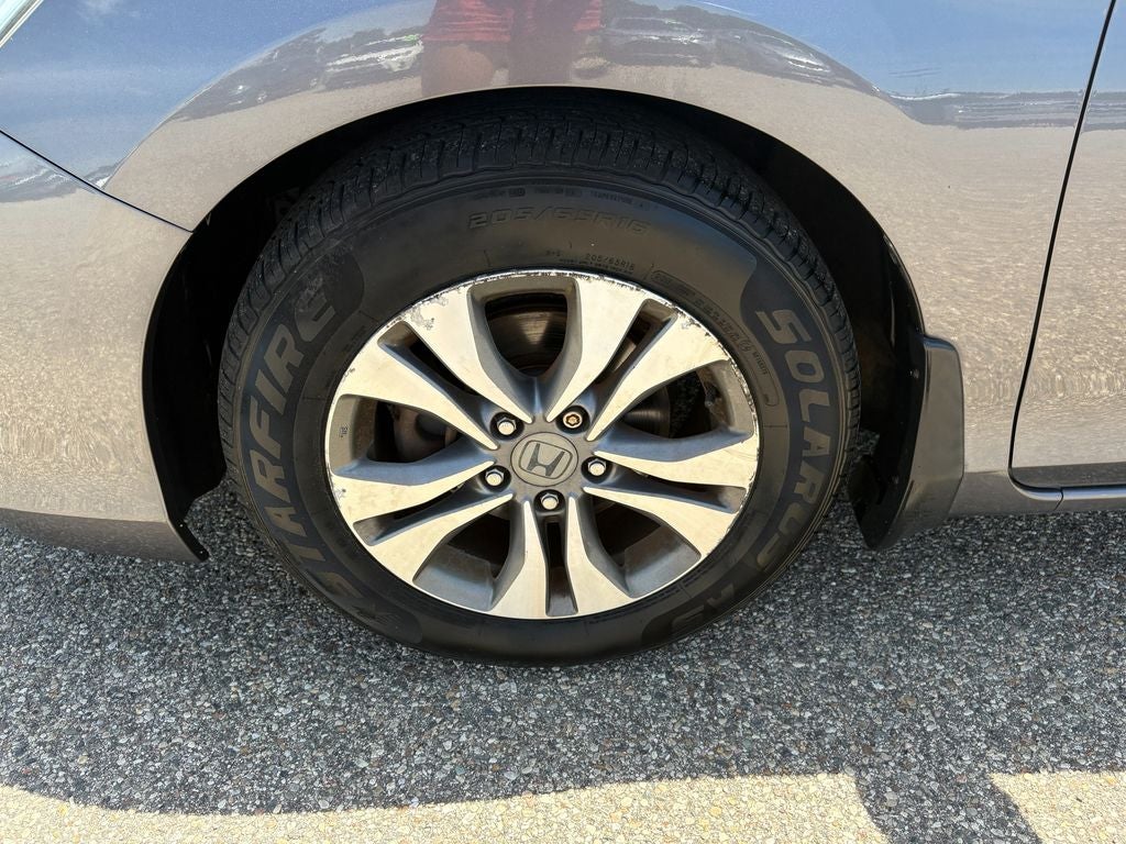2013 Honda Accord LX Alloy wheels