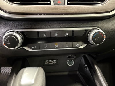 2024 Nissan Altima 2.5 SV NissanConnect featuring Apple CarPlay