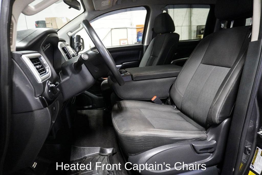 2018 Nissan Titan SV