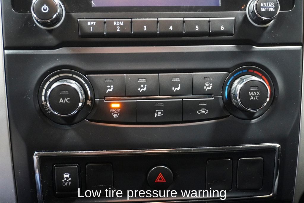 2018 Nissan Titan SV