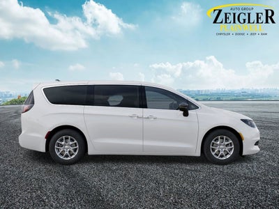 2027 Chrysler Pacifica LX