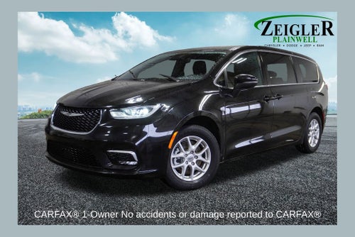 2023 Chrysler Pacifica Touring Apple CarPlay/Android Auto