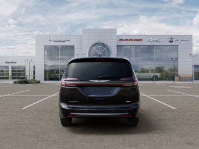 2026 Chrysler Pacifica Select AWD