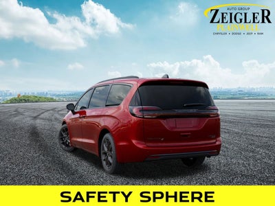 2027 Chrysler Pacifica Limited AWD