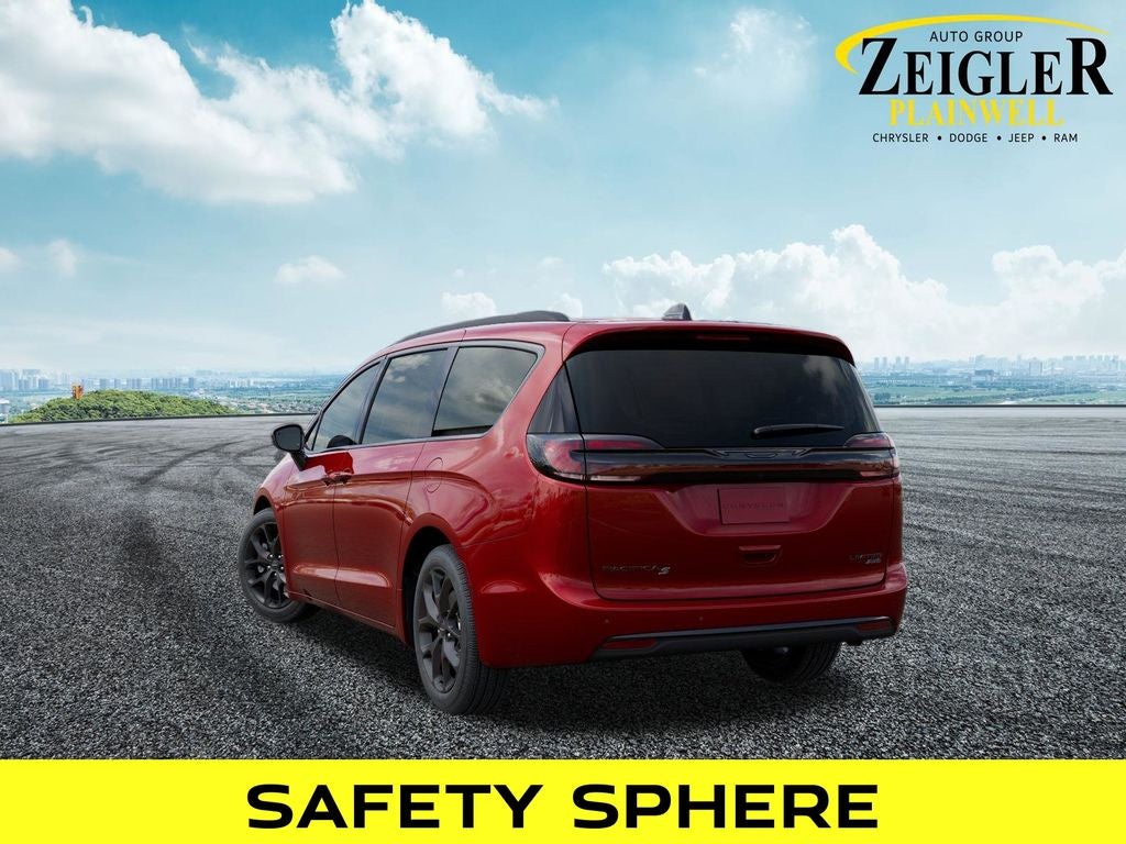 2027 Chrysler Pacifica Limited AWD