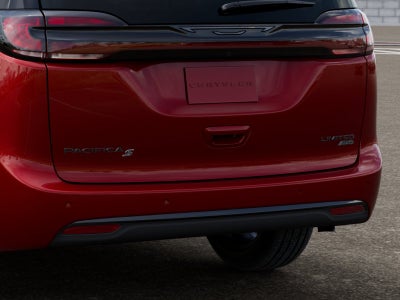 2027 Chrysler Pacifica Limited AWD