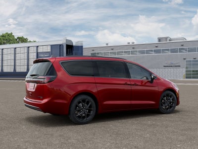 2027 Chrysler Pacifica Limited AWD
