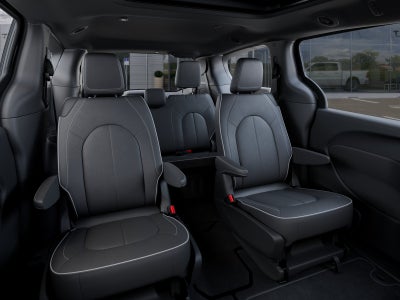 2027 Chrysler Pacifica Limited AWD
