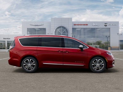 2026 Chrysler Pacifica Pinnacle AWD