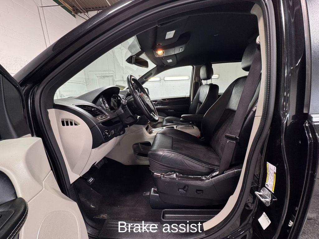2019 Dodge Grand Caravan SXT ParkView Rear Back-Up Camera