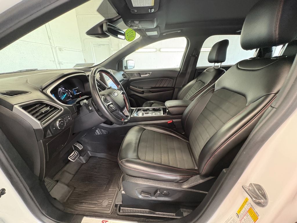 2021 Ford Edge ST Line