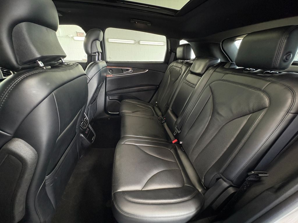 2019 Lincoln Nautilus Reserve Panoramic Vista Roof