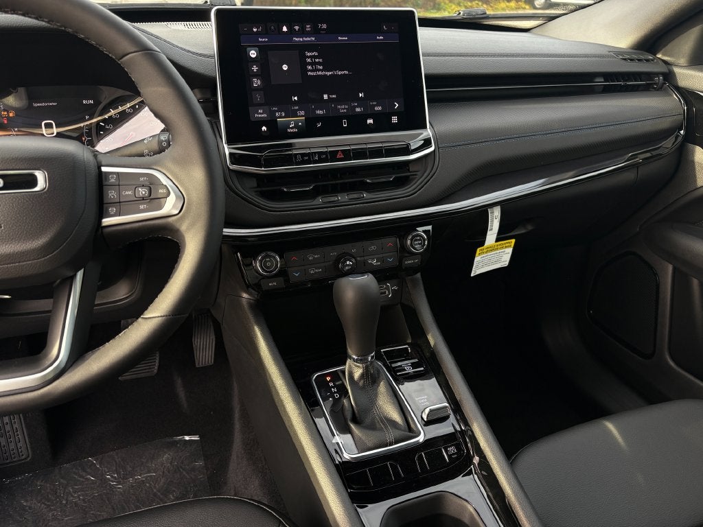 2027 Jeep Compass Latitude 4x4
