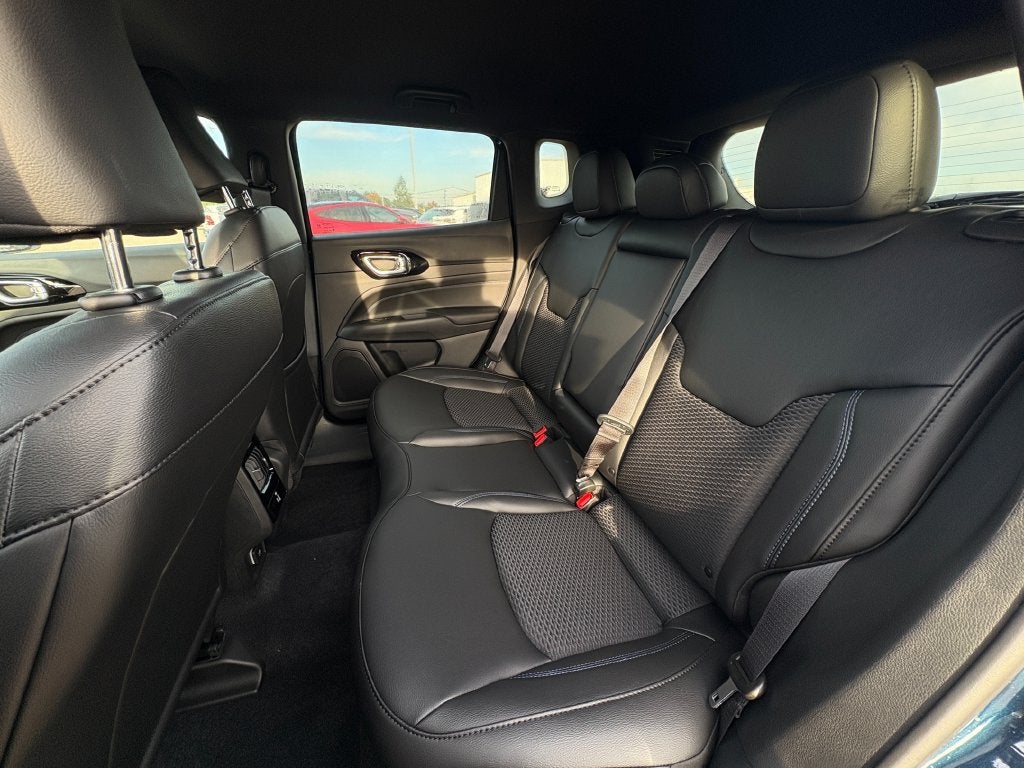2027 Jeep Compass Latitude 4x4
